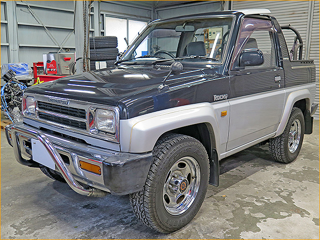 ダイハツ　ロッキー　4WD